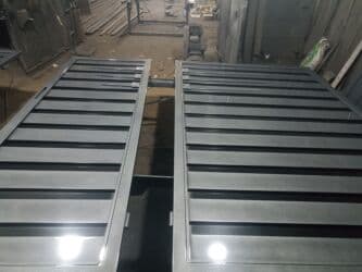 металические ворота: Комплект декоративных металлических ворот и секций ограждения — 2