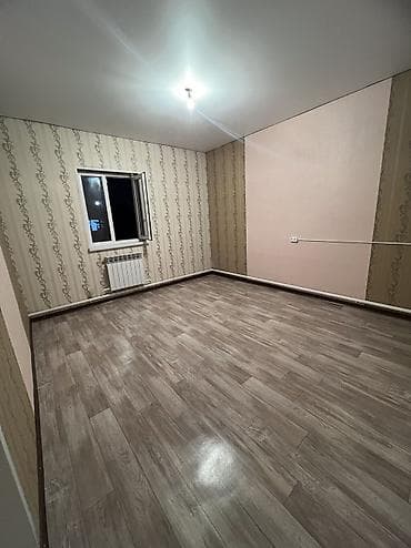 Сдаётся просторная однокомнатная квартира. Планировка и отделка: -