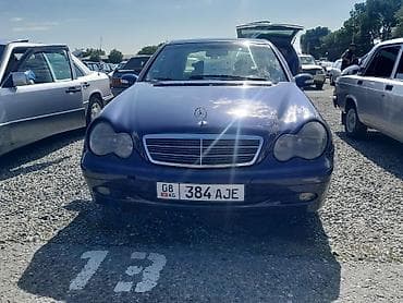 Mercedes-Benz C-Class: 2002 г., Седан