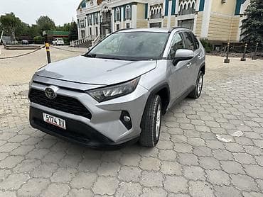 Toyota RAV4: 2020 г., 2.5 л, Автомат, Бензин, Кроссовер