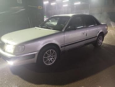 бар авто: Audi S4: 1991 г., 2 л, Кол менен иштөөчү, Бензин, Седан — 2