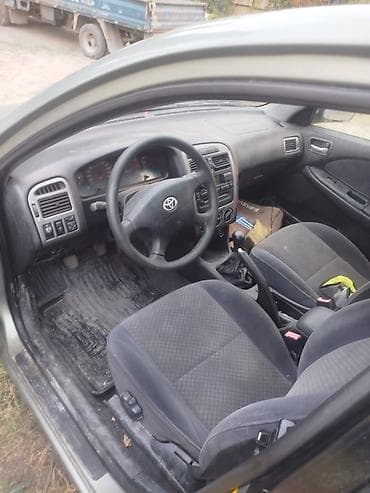krone sd: Toyota Avensis: 2002 г., 1.8 л, Механика, Бензин, Седан — 1