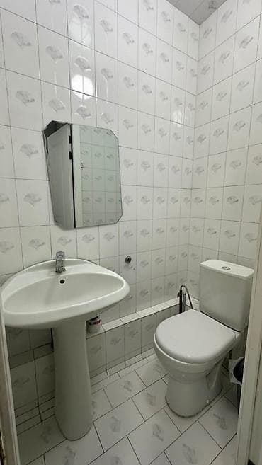 Недвижимость: 2 комнаты, 60 м², 105 серия, 5 мкр 105 серия, 4 этаж, Евроремонт — 4