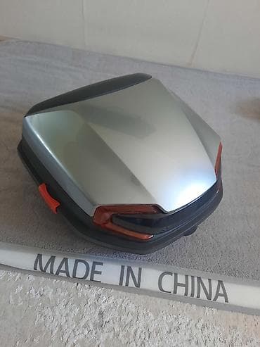 кофры: Кофр, богаж для скутера в отлично состоянии — 1