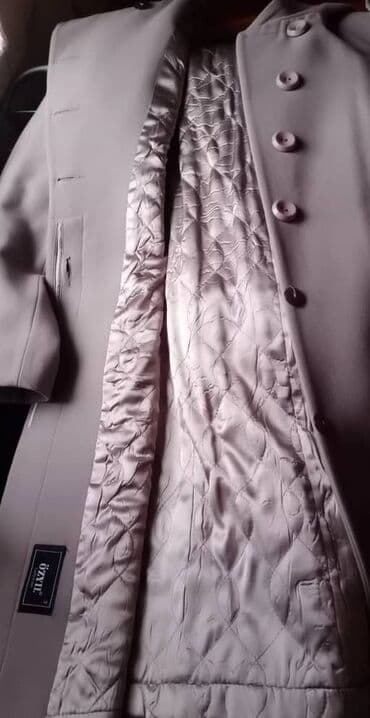 Пальто женское Турецкое Состояние отличное! Осенне-зимнее Цвет серый
