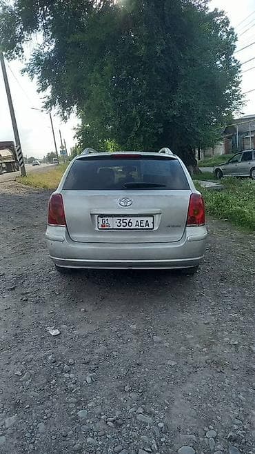 195 70 16 с: Toyota Avensis: 2004 г., Универсал — 3
