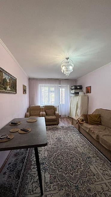 red centr: 3 комнаты, 56 м², Хрущевка, 2 этаж, Косметический ремонт — 4