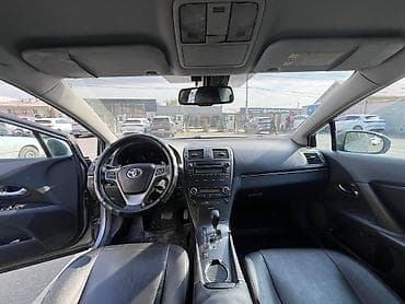 shevrolet blazer: Toyota Avensis: 2009 г., 2 л, Автомат, Бензин, Седан — 4