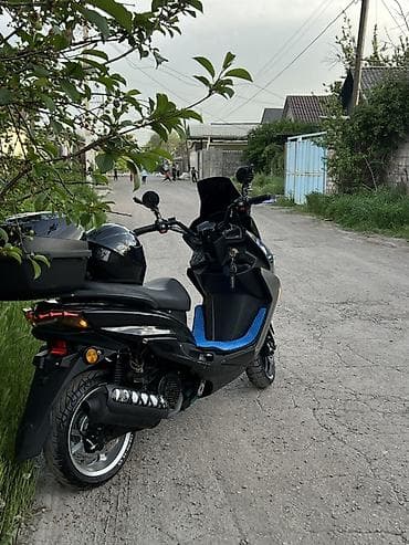 bmb 39: Скутер (макси-скутер класс) с комплектом аксессуаров. Основные — 3