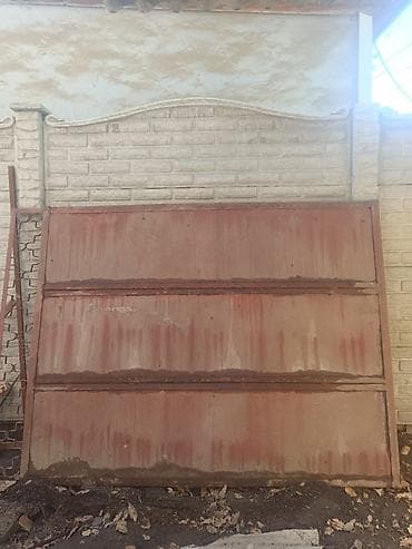 растровые куклы: Металлические ворота высота 220см ширина 2 части каждая по — 2