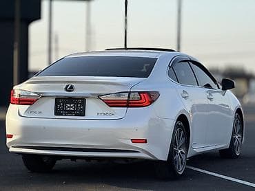 Транспорт: Lexus ES: 2017 г., 2.5 л, Автомат, Гибрид, Седан — 10