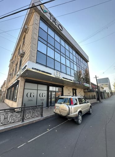 Сдаю Офис, 130 м², В бизнес центре, С отдельной кухней, 1 линия, С отдельным сан узлом