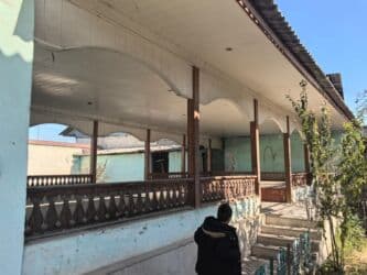 дордой дом: Дом, 200 м², 9 комнат, Собственник, Старый ремонт — 4