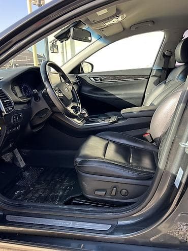 will cypha: Hyundai Grandeur: 2019 г., 2.4 л, Автомат, Гибрид, Седан — 10