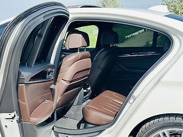 BMW: BMW 5 series: 2018 г., 2 л, Автомат, Бензин, Седан — 9