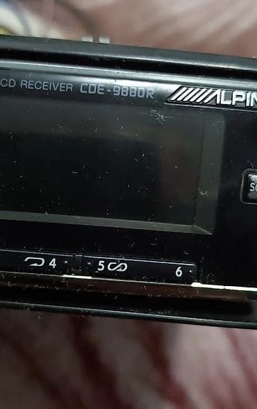 Аксессуары и тюнинг: Продаю магнитолу ALPINE CDE-9880R оригинал была привезена с Германии — 2
