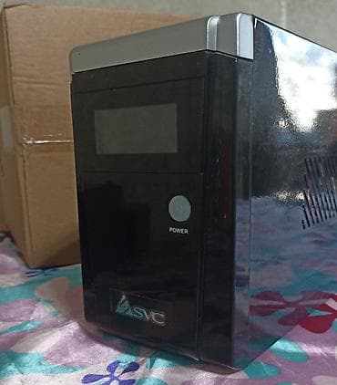 ИБП SVC V-1200F-LCD + 4 аккумулятора Продаю источник бесперебойного