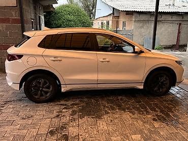 e star: BYD E2: 2021 г., 0.1 л, Электромобиль, Хэтчбэк — 5