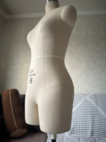 купить манекен для шитья бу: Продаю новый портновский манекен, очень хорошего качества. Параметры — 1