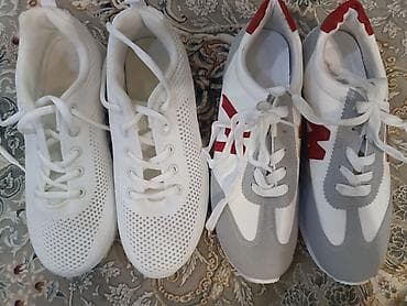 Обмен интересует Кроссовки — 2 пары. 1) Белые легкие кроссовки: -