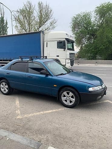 Mazda Cronos: 1992 г., 1.8 л, Механика, Бензин, Седан