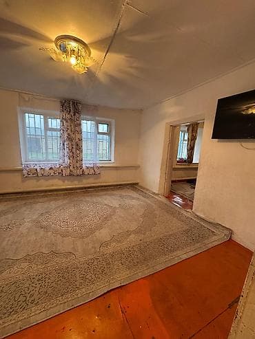 Продажа домов: 🔷 Продаётся дом в с. Сокулук 📍 Ул. Калинина 🔷 Дом: 	•	66,8 м², 4 — 1