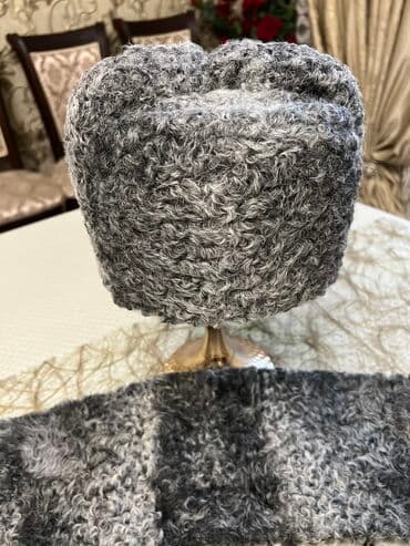 купить шапку ушанку: Продаются каракулевые шкуры, шапки и воротники! — 3