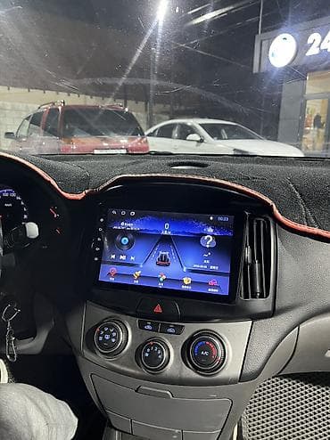 элантра 2018: Hyundai Elantra: 2018 г., 1.6 л, Бензин, Седан — 5