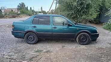 караб: Volkswagen Vento: 1994 г., 1.8 л, Механика, Бензин, Седан — 2