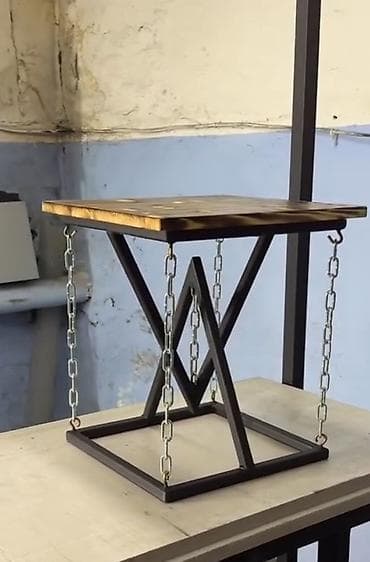 Лофт-столик с «парящей» столешницей на цепях - Дизайн — 1