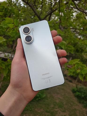 Huawei Nova 10 SE, Б/у, 256 ГБ, цвет - Серебристый, 2 SIM