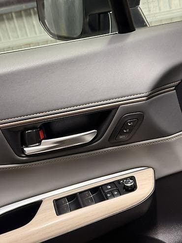 prius plus: Toyota Venza: 2021 г., 2.5 л, Гибрид, Кроссовер — 7