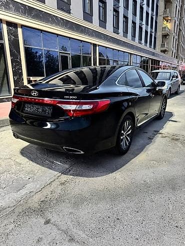 Транспорт: Hyundai Grandeur: 2011 г., 3 л, Автомат, Бензин, Седан — 3