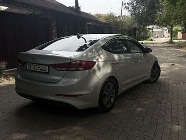 model x: Hyundai Elantra: 2018 г., 2 л, Автомат, Бензин, Седан — 3