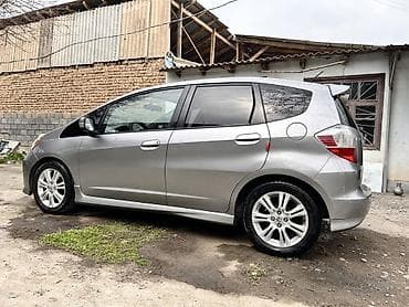 фит байк: Honda Fit: 2010 г., Хэтчбэк — 3