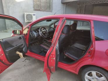 срочно продаю нужны деньги очень срочно: Honda Jazz: 2008 г., 1.3 л, Механика, Бензиновая, Хэтчбэк — 12