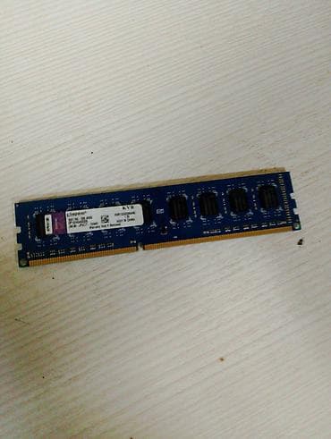 samsung 8s: Оперативная память, Kingston, 4 ГБ, DDR3, Для ПК — 2