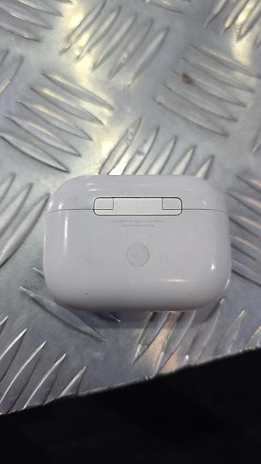 hoco dss03: Продаю Airpods Pro 3 (original) в отличном сосояние. Все работает — 2