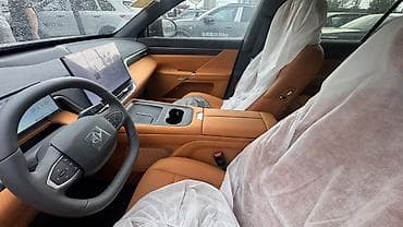Продажа авто: JMEV : 2025 г., 1.5 л, Робот, Электромобиль, Кроссовер — 4