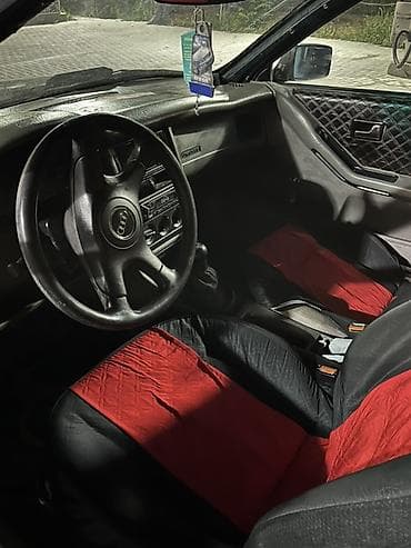 audi 10: Audi 80: 1993 г., 2 л, Механика, Бензин, Седан — 7