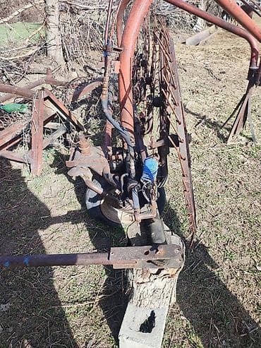 механическая помпа: Грабли-ворошилки колесно-пальцевые (солнечные) - Прицепное навесное — 2