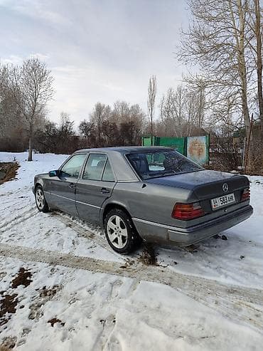 bmw 3 серия: Mercedes-Benz W124: 1992 г., 3 л, Механика, Бензин, Седан — 6