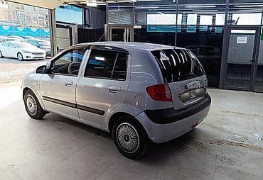 купить гетц автомат: Hyundai Getz: 2009 г., 1.4 л, Автомат, Бензин, Хэтчбэк — 4