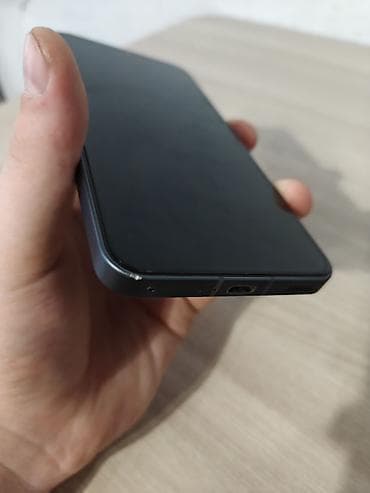 минивен фото: Nothing, Phone 2, Б/у, 256 ГБ, цвет - Серый, 1 SIM, 2 SIM — 7