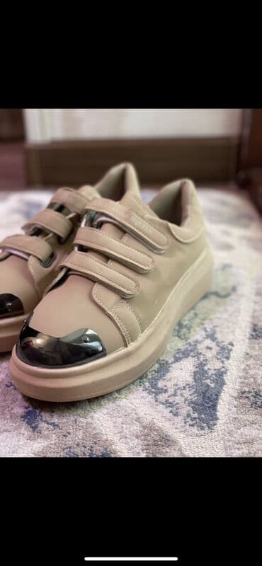 кроссовки адидас ультра буст: 38 размер новое — 1