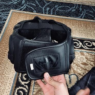 боксерки веном: Договорная номер 0501589865 Состав: - Тренировочный набор одежды — 4