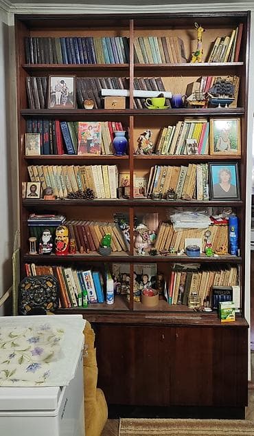 📚Книжный шкаф высотой 241 см,шириной 136 см,глубиной 41 см,вместе с