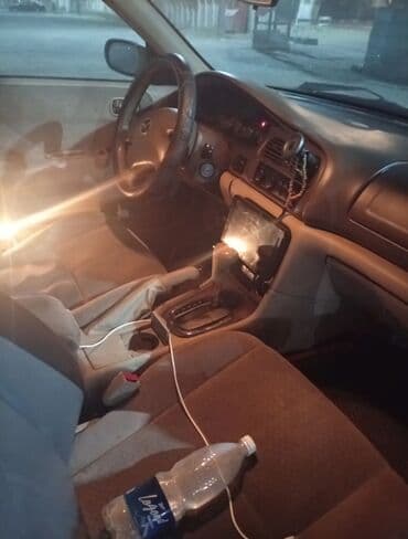 mazda demio 2002: Mazda 626: 2001 г., 2 л, Автомат, Бензин, Седан — 8