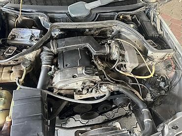 Двигатель Mercedes-Benz рядный дизельный 5-цилиндровый OM617 (турбина