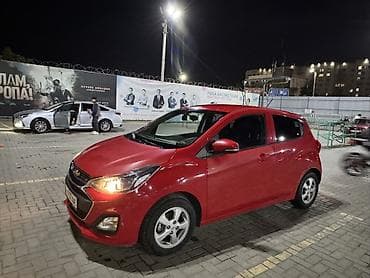 Продажа авто: Chevrolet Spark: 2019 г., 0.9 л, Автомат, Бензин, Хэтчбэк — 3